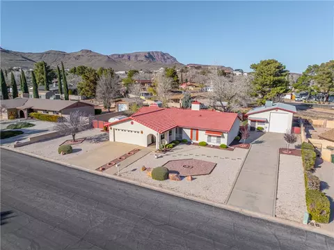 995 Hillcrest Dr, Kingman, AZ 86409