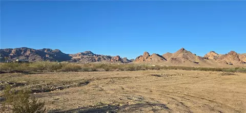 2917 S Pima Rd, Golden Valley, AZ 86413