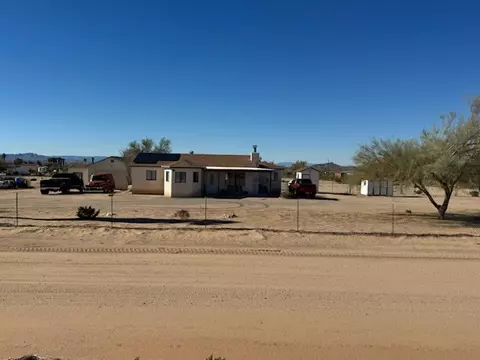 16297 S Shep Ln, Yucca, AZ 86438