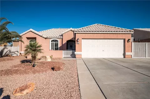 1585 Pettibone Dr, Bullhead City, AZ 86442