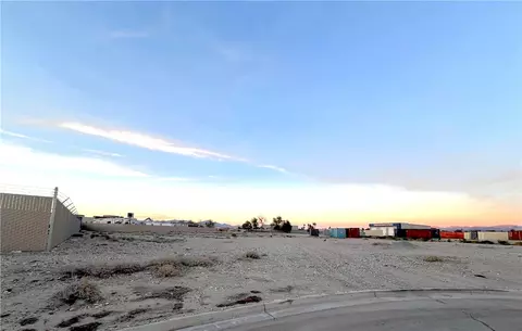 1595 E Metro Dr, Fort Mohave, AZ 86426