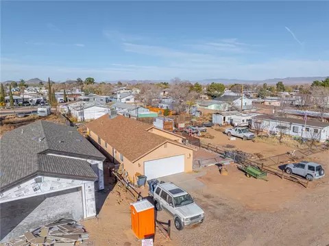 View/Area - 3147 E Thompson Ave, Kingman, AZ 86409 photo 4 of 8