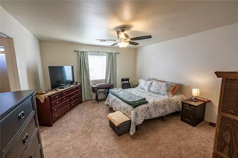 Bedroom - 3147 E Thompson Ave, Kingman, AZ 86409 photo 3 of 5