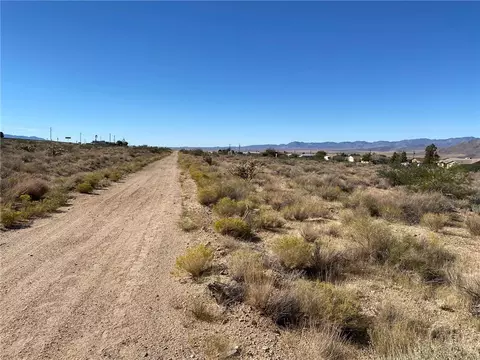 9475 N Arrow Cir, Kingman, AZ 86401