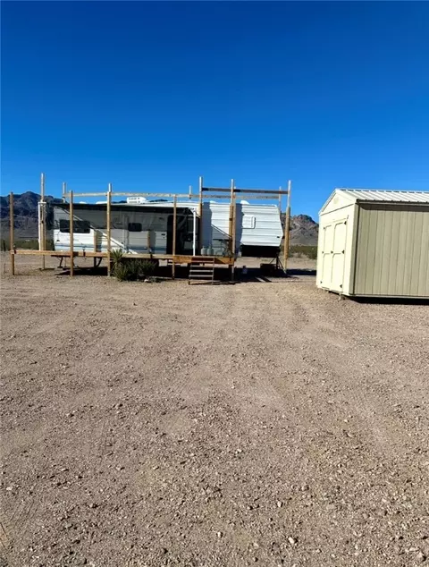 0000 Ash Dr, Golden Valley, AZ 86413