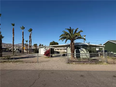 1001 Holly St, Bullhead City, AZ 86442