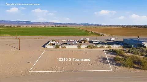 10210 Townsend Cir, Mohave Valley, AZ 86440