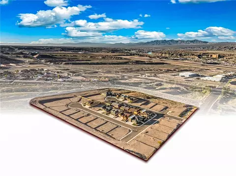 957 Thumb Butte Dr, Bullhead City, AZ 86429