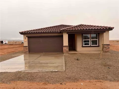 7130 E Bell Butte Dr, Kingman, AZ 86401