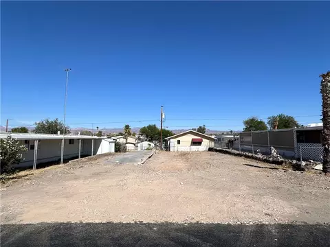 1832 Clearwater Dr, Bullhead City, AZ 86442
