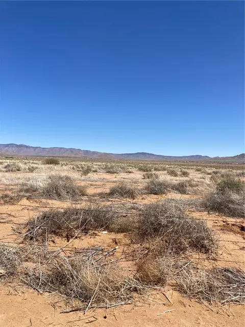 000 W Cataract, Meadview, AZ 86444