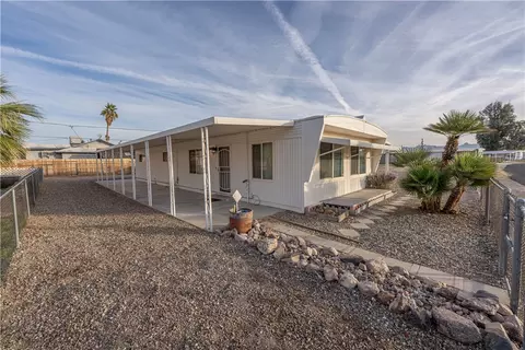 559 Malibu Cir S, Bullhead City, AZ 86442