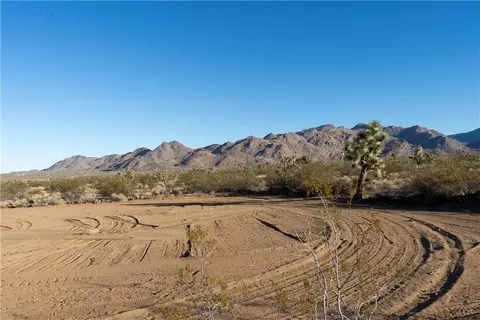 lot1 S Edith Dr, Yucca, AZ 86438
