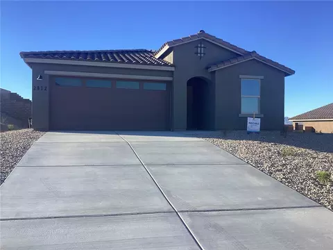 2812 Steamship Dr, Bullhead City, AZ 86429