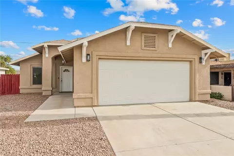 1406 Lakeside Dr, Bullhead City, AZ 86442