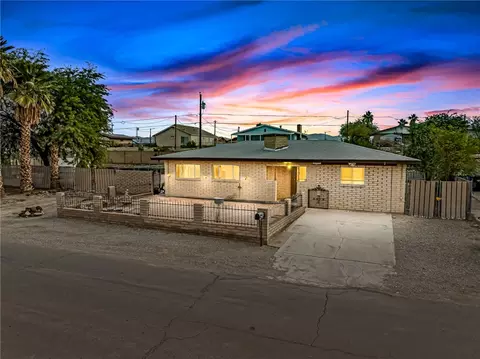 2028 2036 Panorama Dr, Bullhead City, AZ 86442