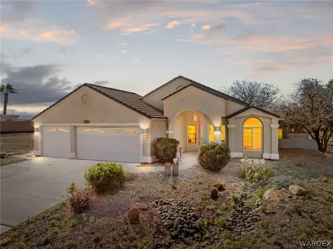 2336 Shadow Canyon Dr, Bullhead City, AZ 86442