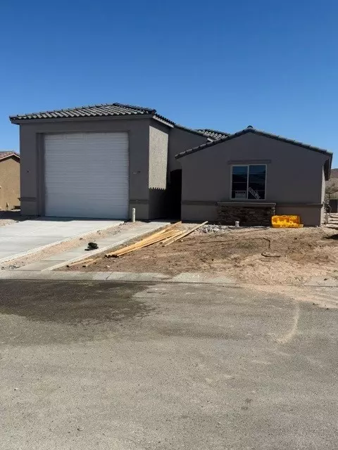 2787 Blueridge Ct, Bullhead City, AZ 86429