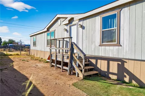2340 E Devlin Ave, Kingman, AZ 86409 photo 2