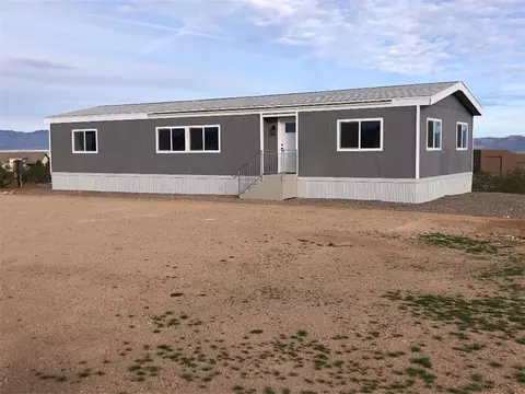 1597 S Eden Rd, Golden Valley, AZ 86413