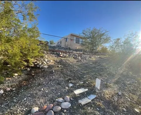 1216 Baseline Rd, Bullhead City, AZ 86442