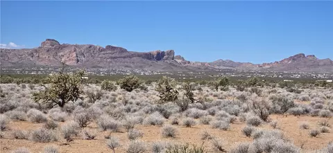 tbd Ligurta, Golden Valley, AZ 86413