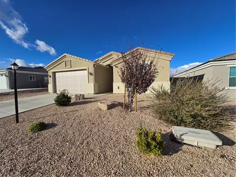 Exterior - 2579 Estrella Vis, Kingman, AZ 86409 photo 4 of 5