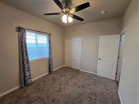 Bedroom - 2579 Estrella Vis, Kingman, AZ 86409 photo 5 of 7