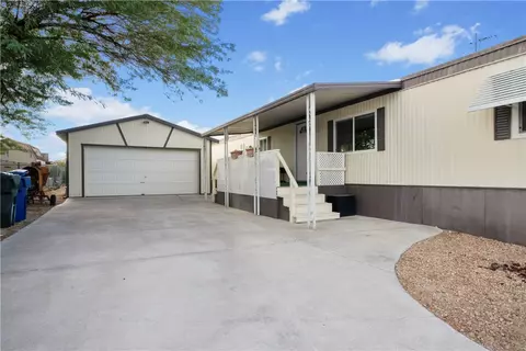 836 Holly St, Bullhead City, AZ 86442