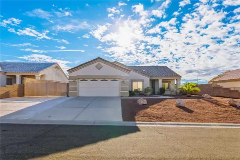 2322 Silverthorne Dr, Bullhead City, AZ 86442