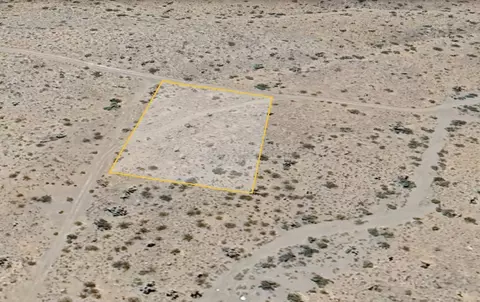 000 N Laurel Dr, Dolan Springs, AZ 86441