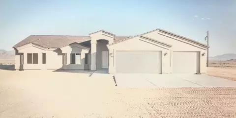 9823 N Atossa Rd, Kingman, AZ 86401