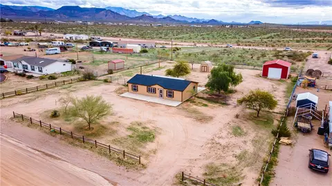 3248 W Carmichael Rd, Golden Valley, AZ 86413