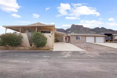810 Swan Dr, Parker, AZ 85344