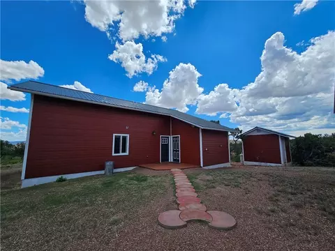 Exterior - 10664 E Austin Loop, Kingman, AZ 86401 photo 6 of 8