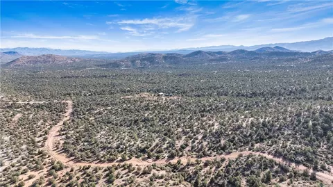 View/Area - 10664 E Austin Loop, Kingman, AZ 86401 photo 3 of 9