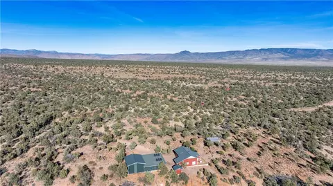 View/Area - 10664 E Austin Loop, Kingman, AZ 86401 photo 7 of 9