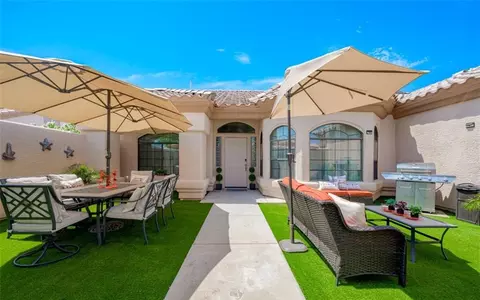 2541 Highland Trl, Bullhead City, AZ 86442