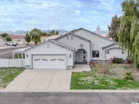 7733 S Valley Parkway Ct, Mohave Valley, AZ 86440