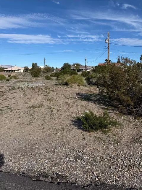 1893 W Arcadia Cir, Bullhead City, AZ 86442