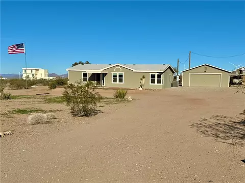 11101 W Palomino Dr, White Hills, AZ 86445