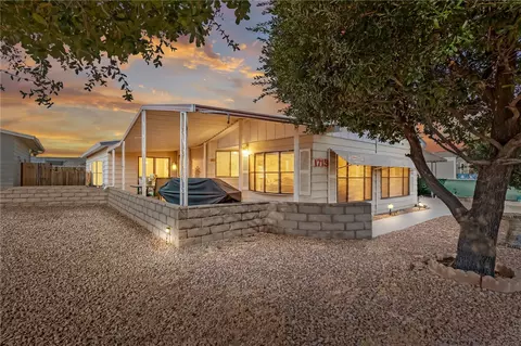 1715 Yale Dr, Bullhead City, AZ 86442