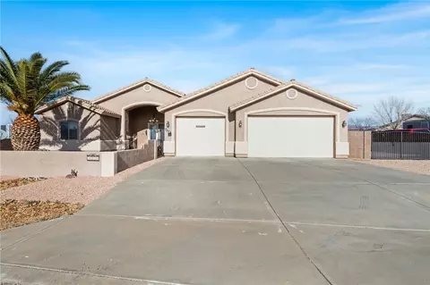 7373 E Fawn Dr, Kingman, AZ 86401
