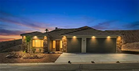 225 Landon Dr, Bullhead City, AZ 86429