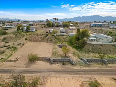 4762 E Bch, Topock, AZ 86436