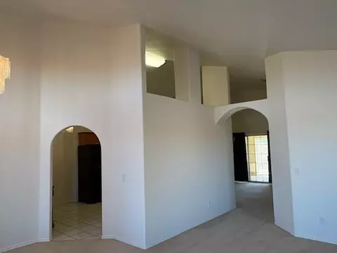 Living - 7024 E Stetson Dr, Kingman, AZ 86401 photo 2 of 5