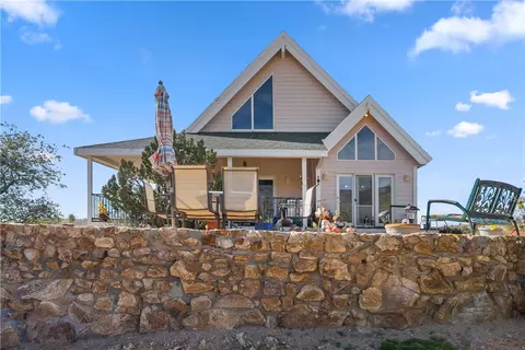 9910 N 1st St, Chloride, AZ 86431