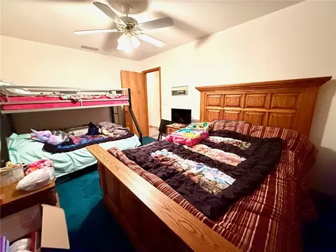 Bedroom - 30082 N Haystack Dr, Meadview, AZ 86444 photo 4 of 6