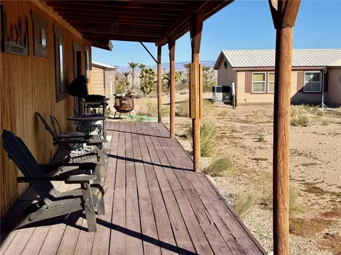 Exterior - 30082 N Haystack Dr, Meadview, AZ 86444 photo 5 of 7