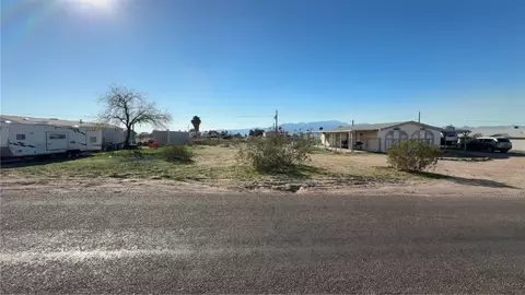 4658 Tule Dr, Topock, AZ 86436